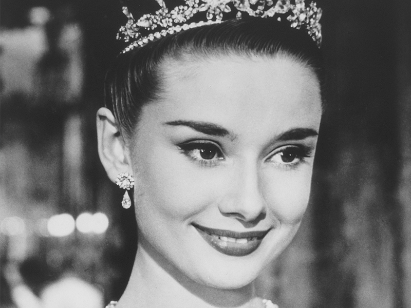 ハリウッド黄金期の女優達を広告利用（商用利用）するには オードリー・ヘプバーン