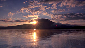 釧路市・阿寒湖の日の出と雄阿寒岳